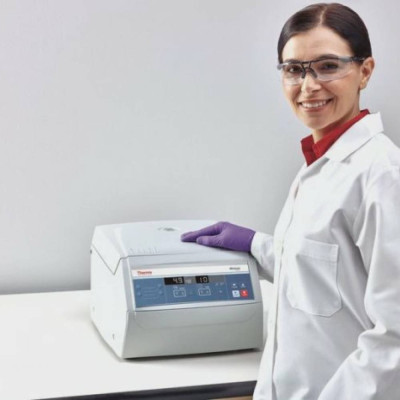 Центрифуга лабораторна Medifuge Thermo Scientific Центрифуга лабораторна Medifuge Thermo Scientific фотографія 2