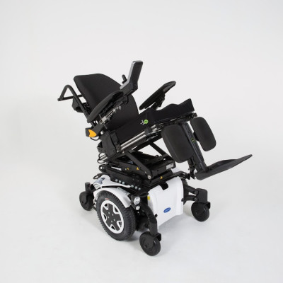 Крісло колісне з електроприводом Invacare TDX SP2 NB Крісло колісне з електроприводом Invacare TDX SP2 NB фотографія 2